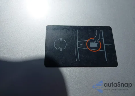 2021 Tesla Model 3 Standard Range Plus Rear-Wheel Drive z USA, uszkodzony, nr VIN 5YJ3E1EA6MF069661